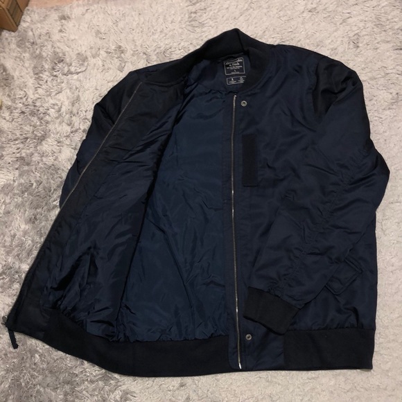 Abercrombie & Fitch Bomber Jacket 💋 - Picture 2 of 3